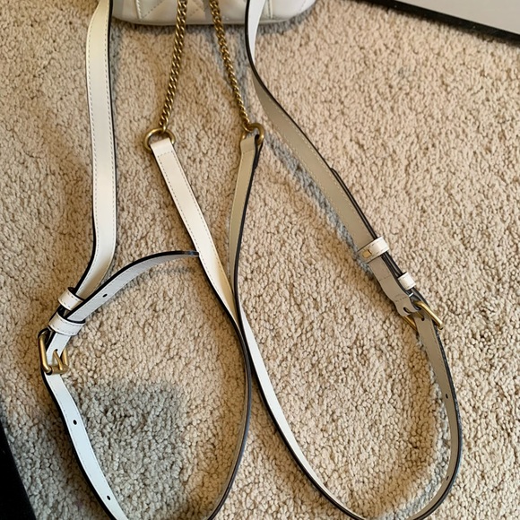 Gucci Calfskin Matelasse Mini GG Marmont Rounded Backpack in White - Picture 8 of 10